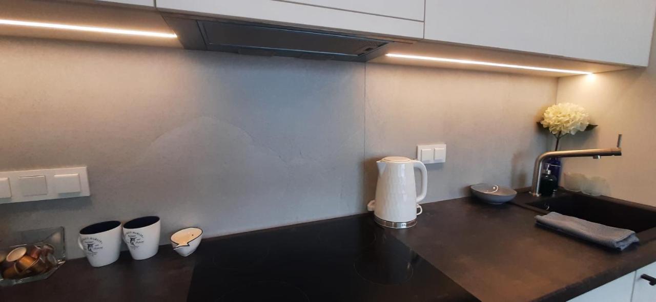 Apartament Morski Widok Nautic Park 51 Darlowko Exterior photo