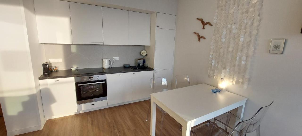 Apartament Morski Widok Nautic Park 51 Darlowko Exterior photo
